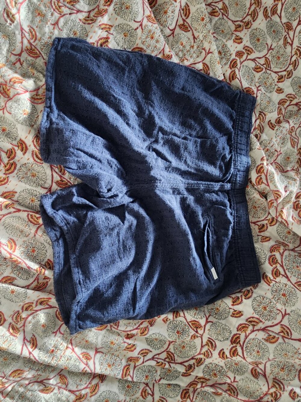 Hollister cotton-linen blend pull on shorts in navy XL - Picture 2 of 4